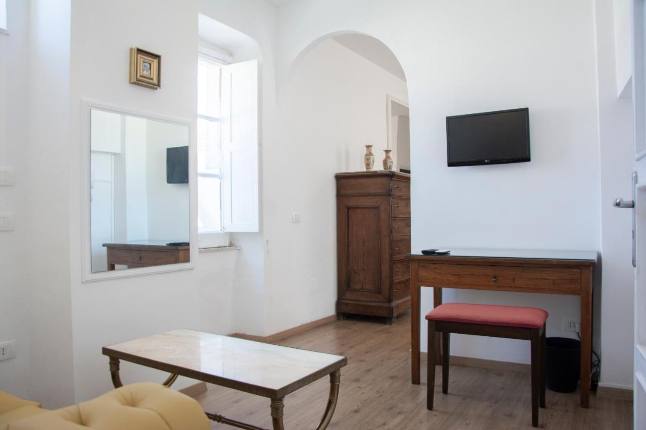 לינה וארוחת בוקר סורנטו Il Palazzetto מראה חיצוני תמונה